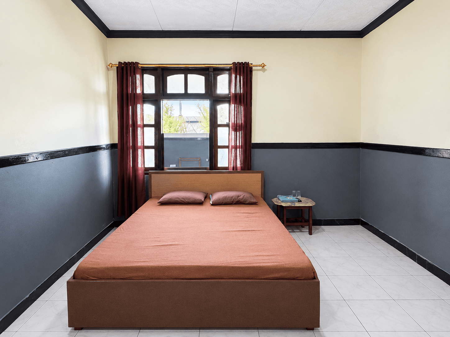 Kamar Standar
